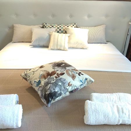 カラマタ Limonchello Bed & Breakfast エクステリア 写真