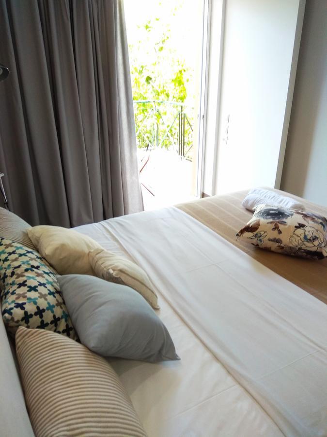カラマタ Limonchello Bed & Breakfast エクステリア 写真